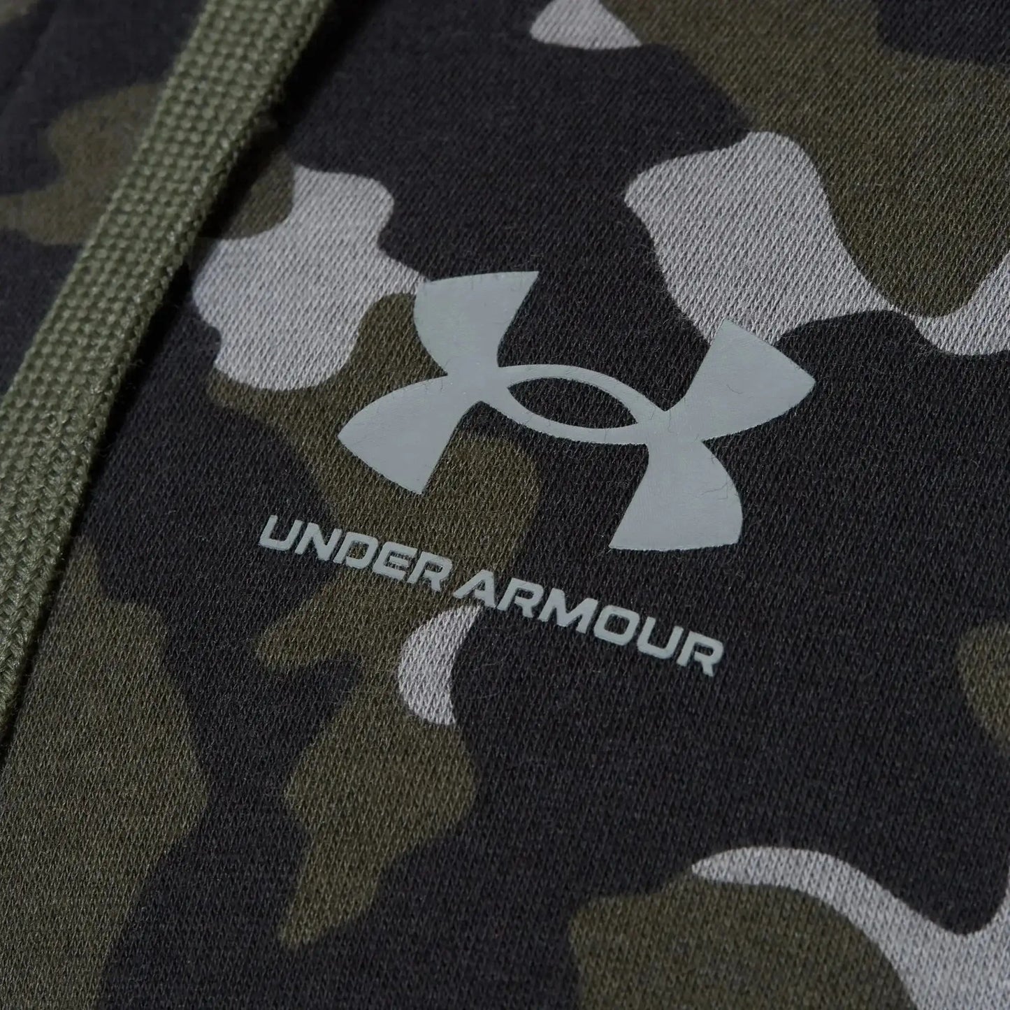 under-armour-herren-oberteil-rival-fleece-camo-zip-ansicht-4