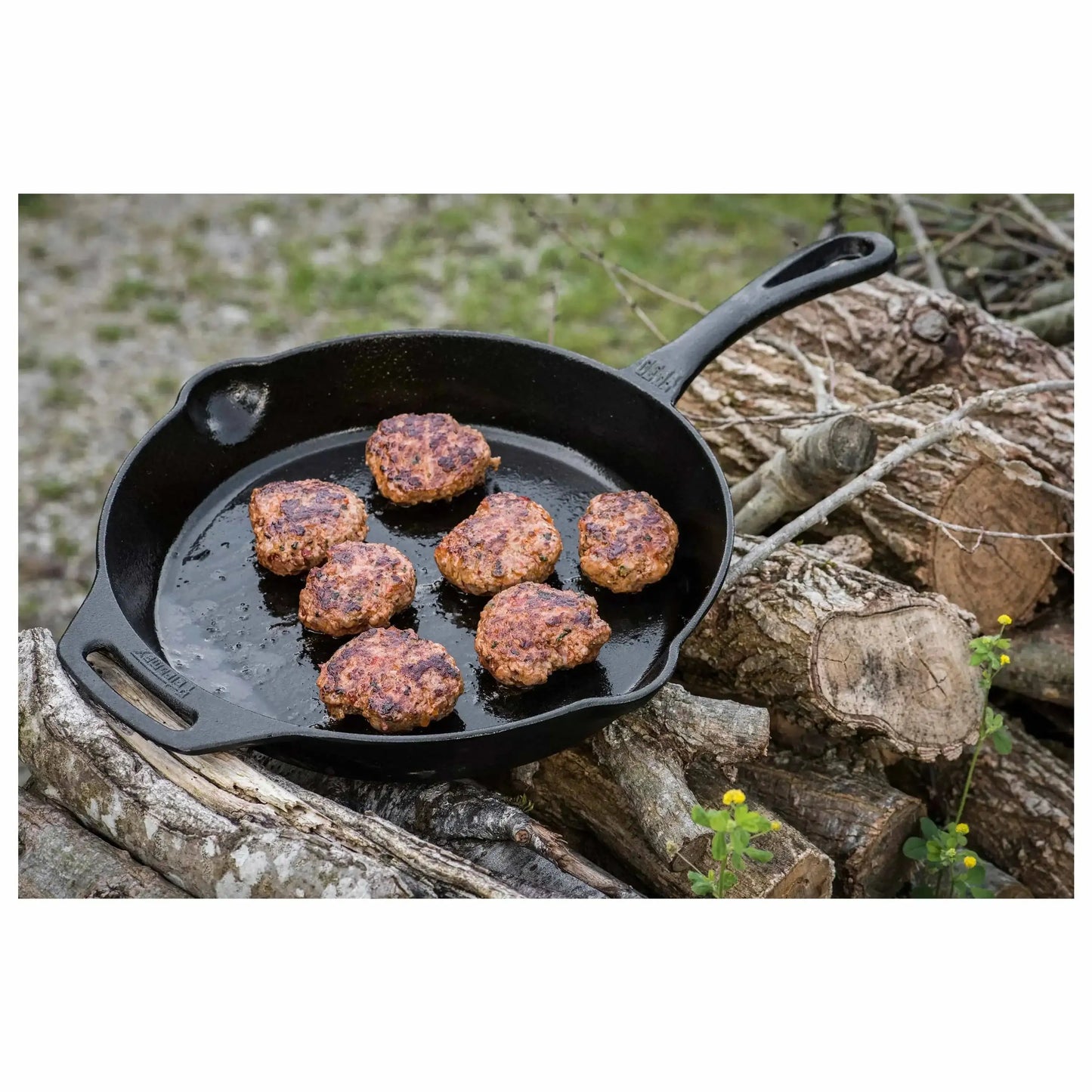 petromax-feuerpfanne-fp30-mit-stiel-ohne-fuesse-schwarz-ansicht-3