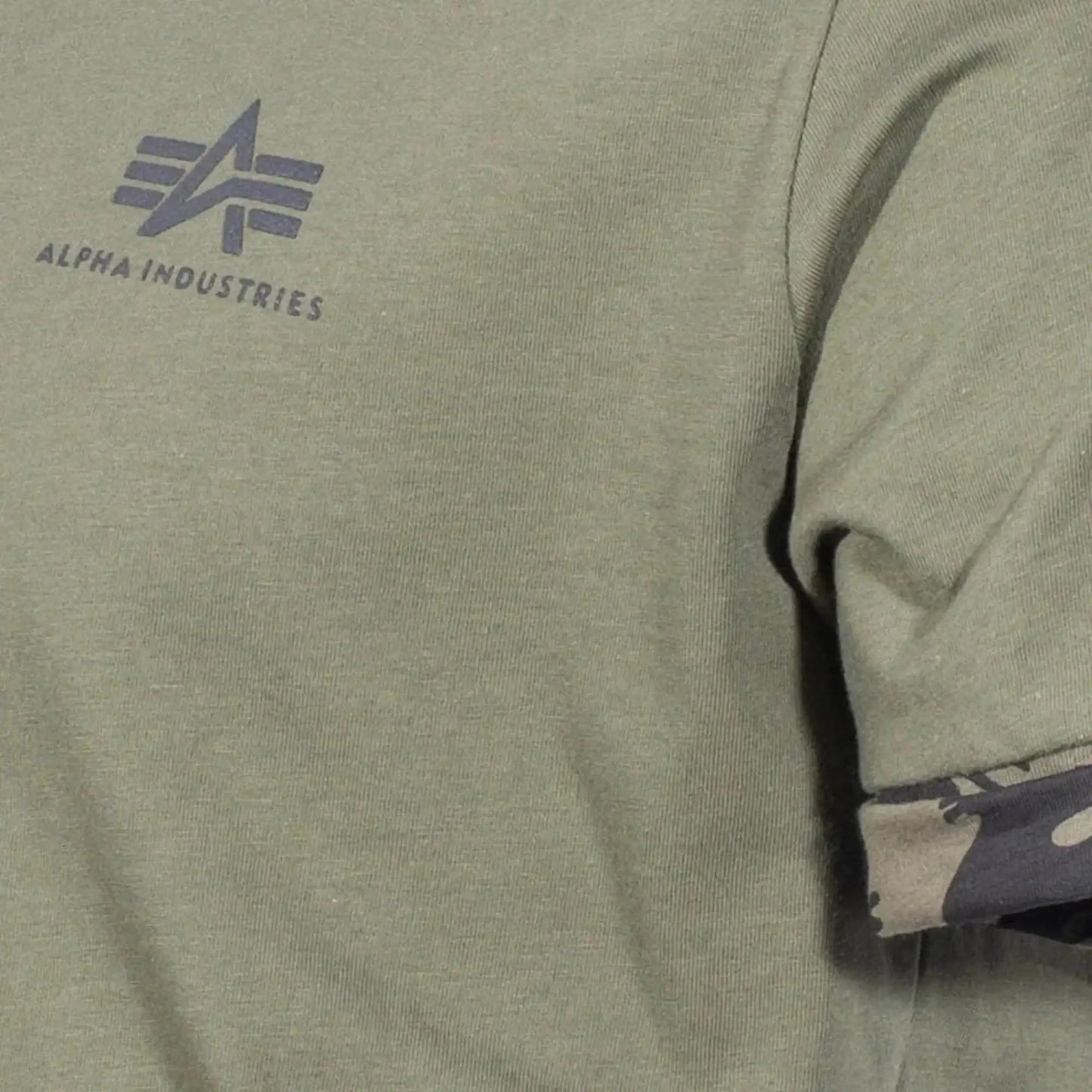 alpha-industries-t-shirt-roll-up-sleeve-ansicht-4