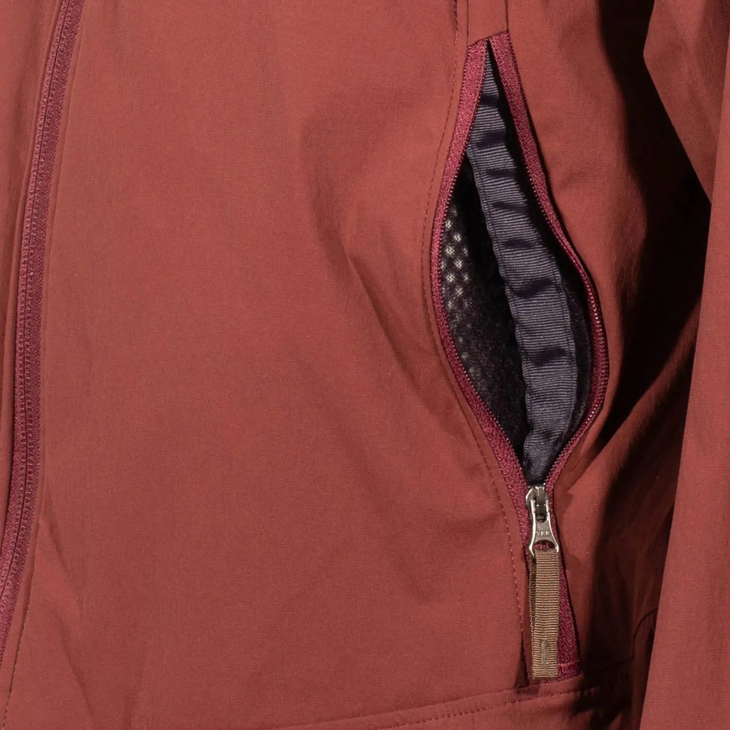 Jacke Lajus Ms Hooded Jacket