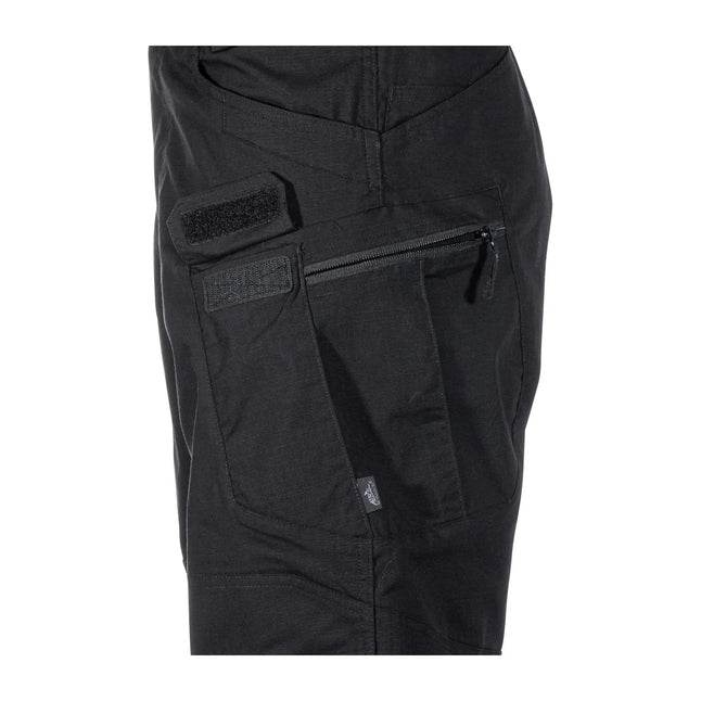 Shorts UTS 11″