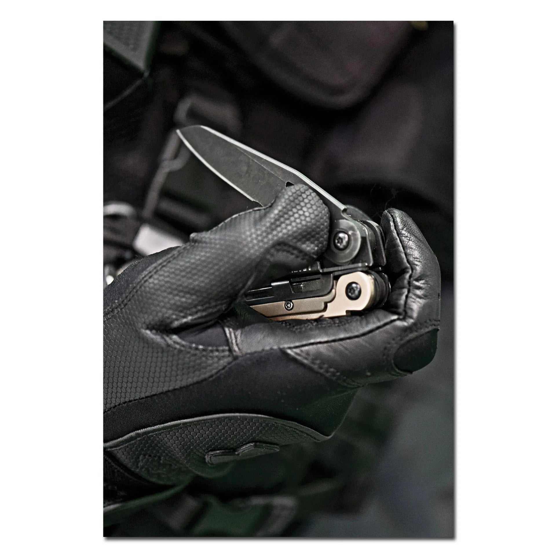 Multitool Military Utility Tool MUT