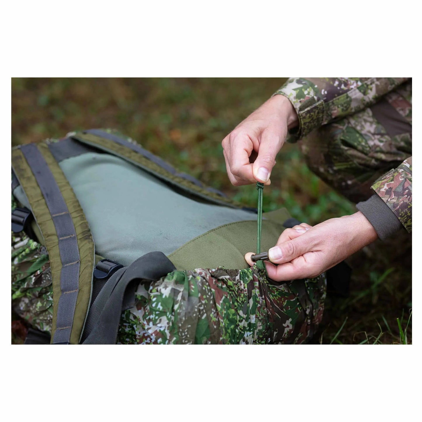 Tarnzubehör Backpack Cover concamo green