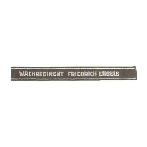 nva-aermelband-wachregiment-f-engels-ansicht-1