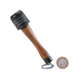 Schlüsselanhänger Stielhandgranate 24
