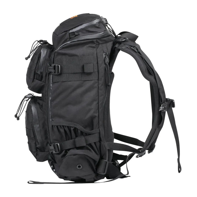 mystery-ranch-rucksack-blitz-30-schwarz-ansicht-4