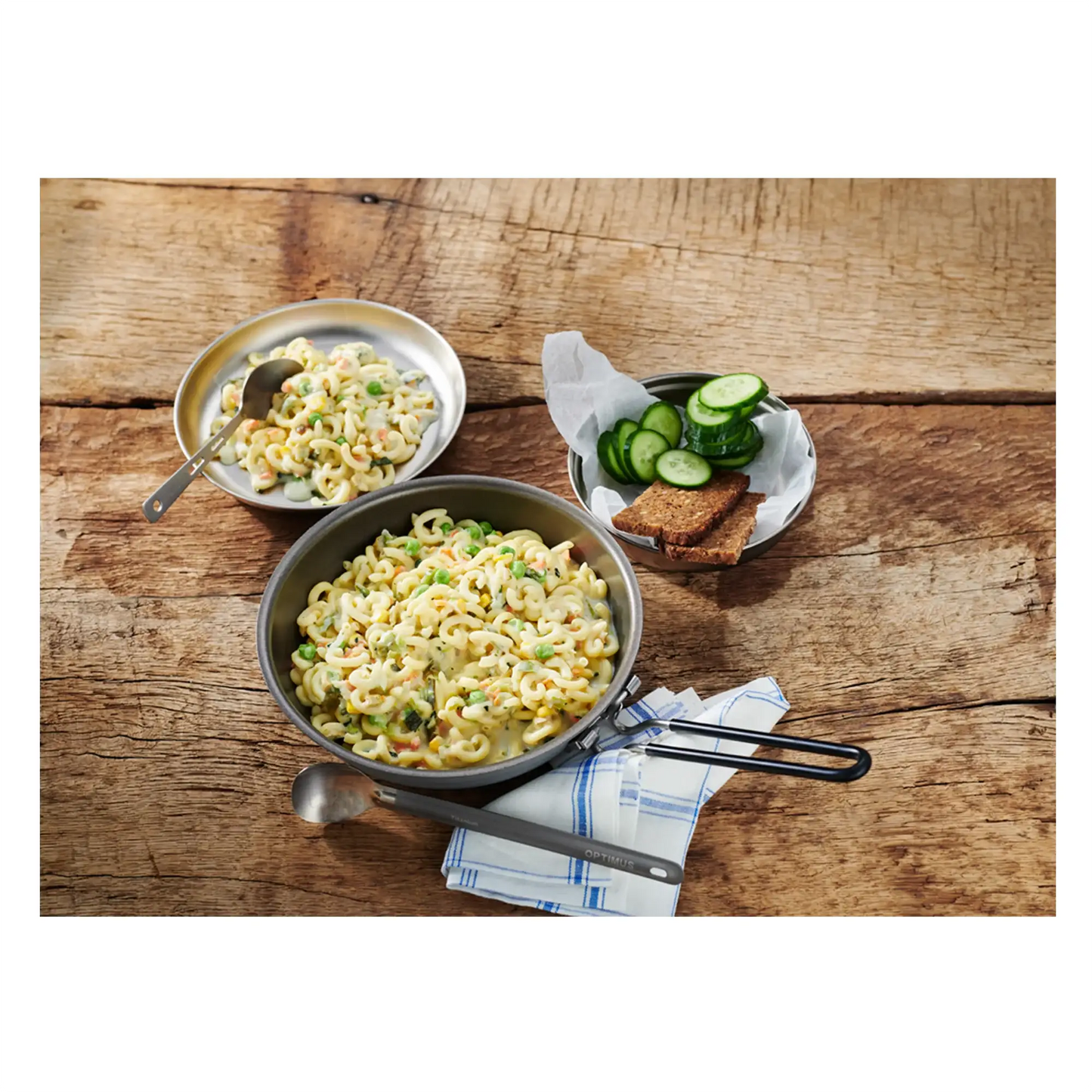 trek-n-eat-nudeln-mit-buntem-gemuese-ansicht-2