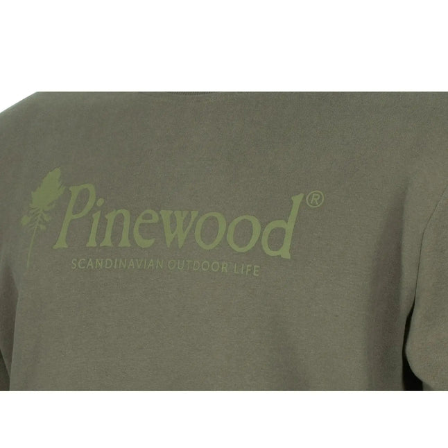 pinewood-sweater-sunnaryd-gruen-ansicht-4