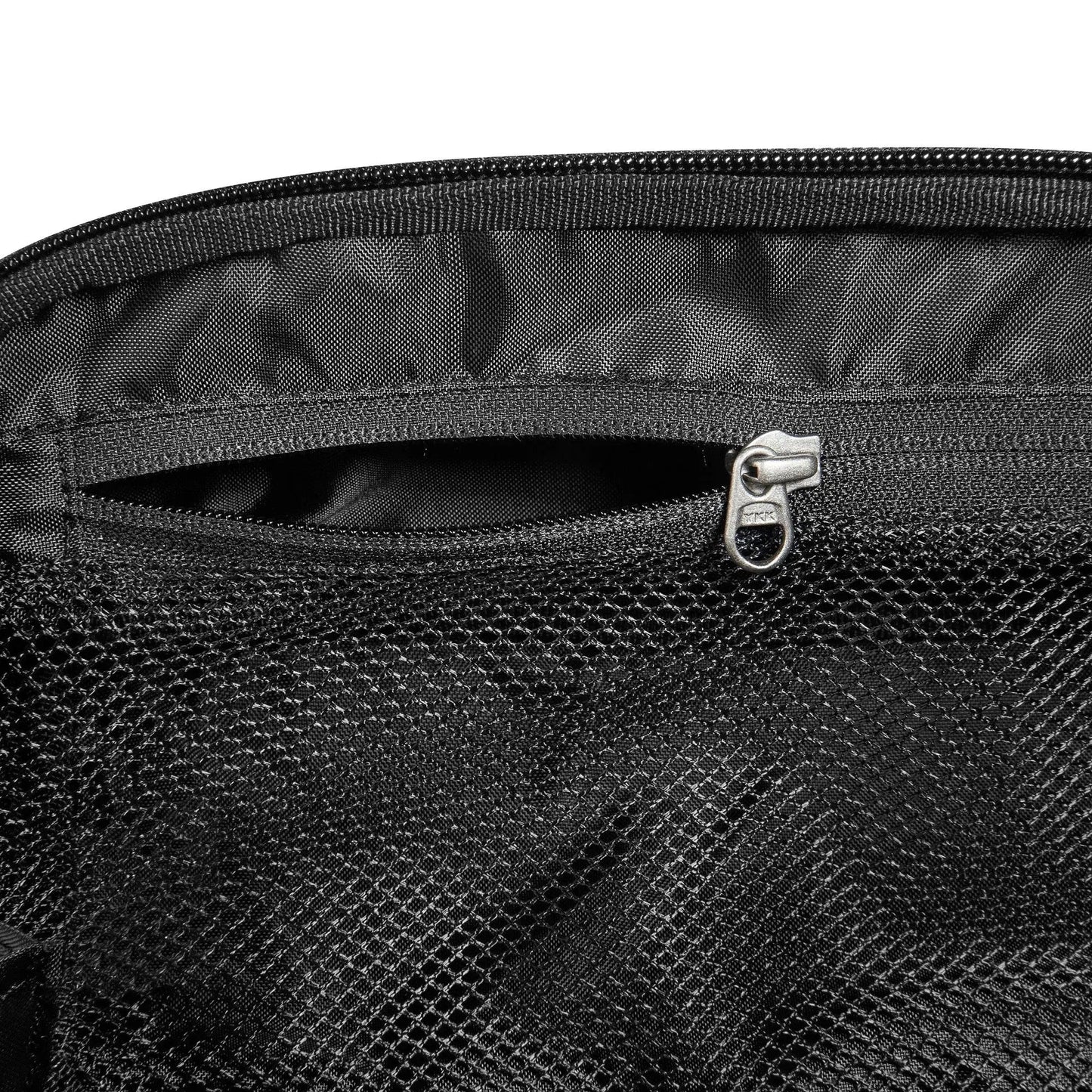 Kulturbeutel Square Zip Pouch M